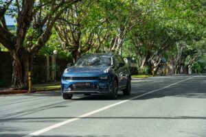 xe-lynk-co-01-tai-showroom-vinh-long-gia-tot